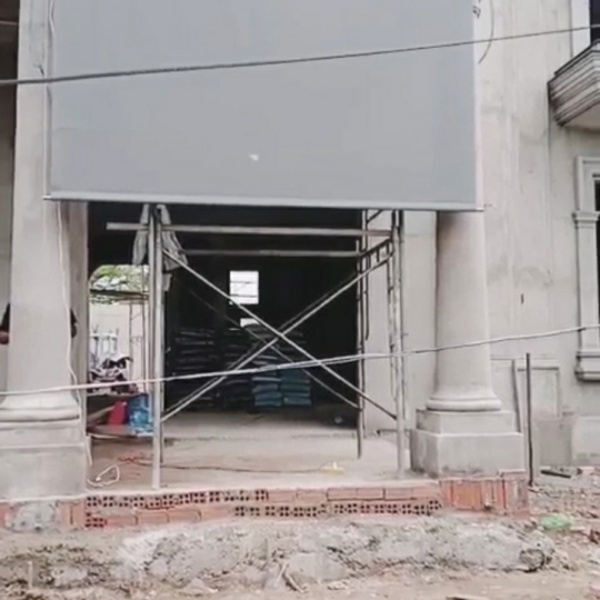 RÈM NGOÀI TRỜI GẮN ĐỘNG CƠ Ở THỦ DẦU MỘT BÌNH DƯƠNG