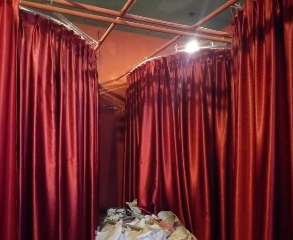 RÈM VẢI NGĂN PHÒNG UỐN CONG
