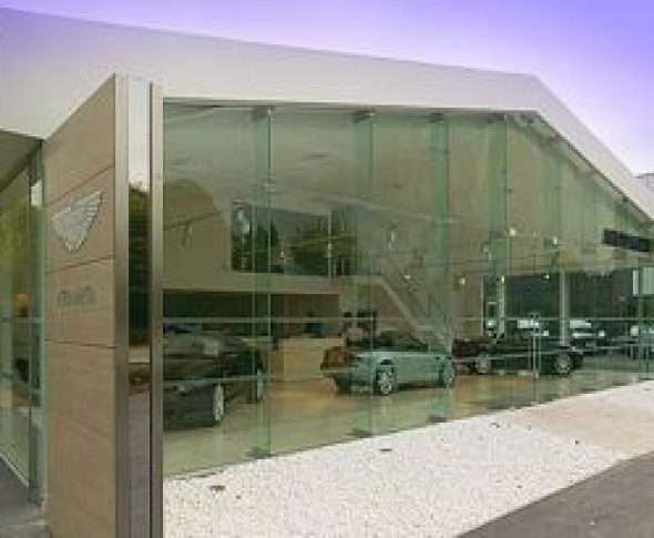 PHIM CÁCH NHIỆT SHOWROOM