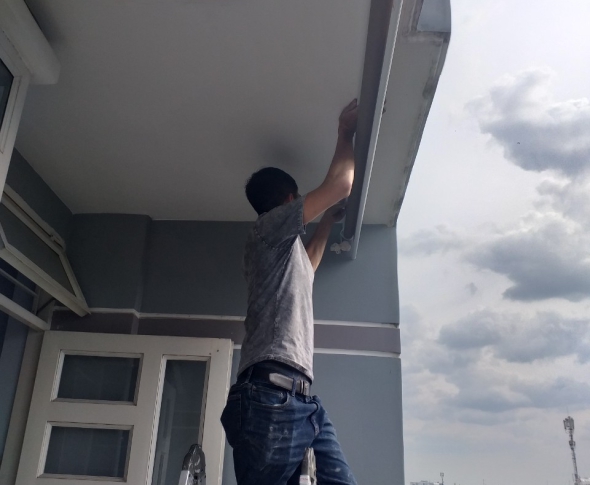 RÈM NGOÀI TRỜI CHE MƯA NẮNG BAN CÔNG TẠI TÂN BÌNH