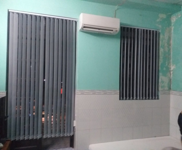 THI CÔNG RÈM SÁO DỌC TẠI TÂN TẠO