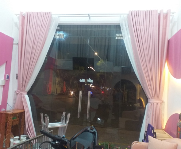 Rèm spa tại đường Hoàng Diệu Quận 4